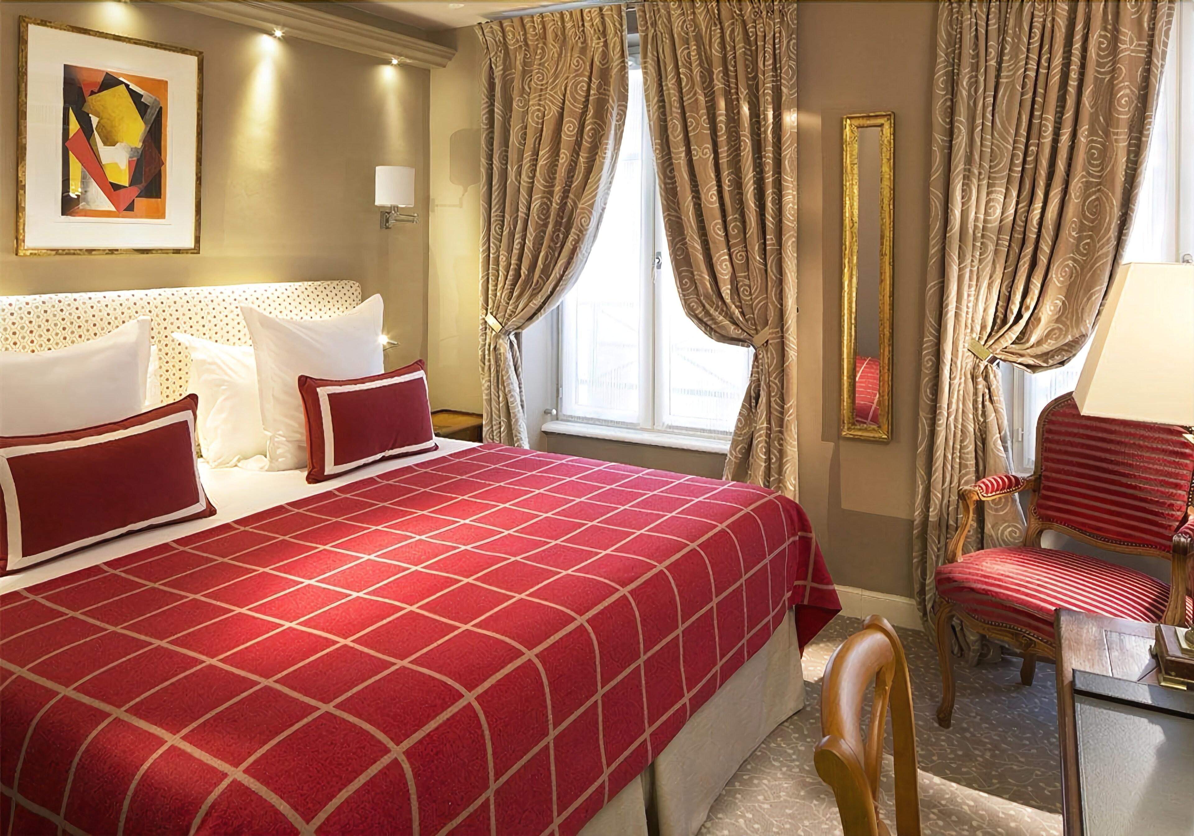 Hotel Le Relais Des Halles Parigi