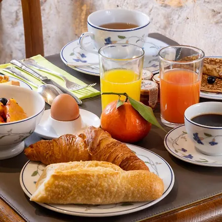 Hotel Le Relais Des Halles Parigi